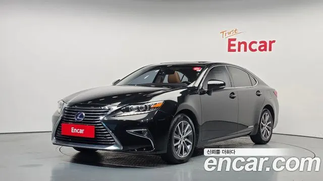 LEXUS ES300H 2018