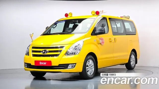 HYUNDAI GRAND STAREX 2017