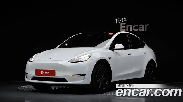 TESLA MODEL Y 2022