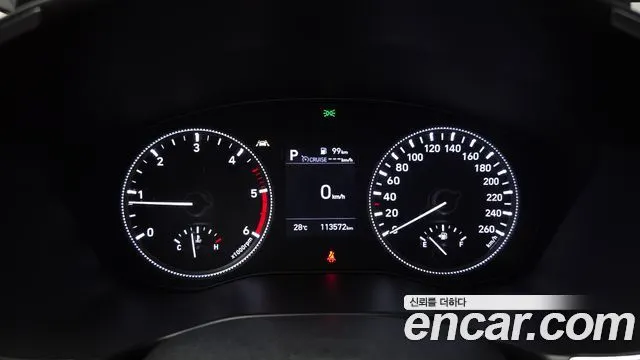 HYUNDAI SANTA FE 2019 — 113 572 км, белый, Корея — под ключ — фото 8