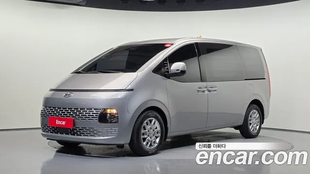 HYUNDAI STARIA 2022