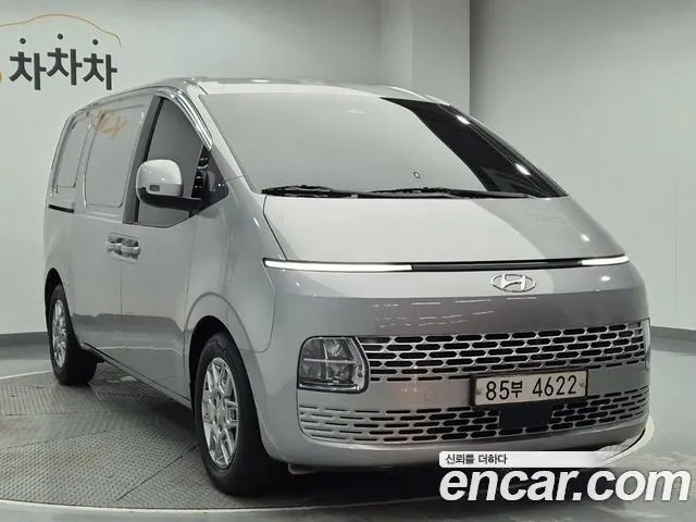 HYUNDAI STARIA 2022