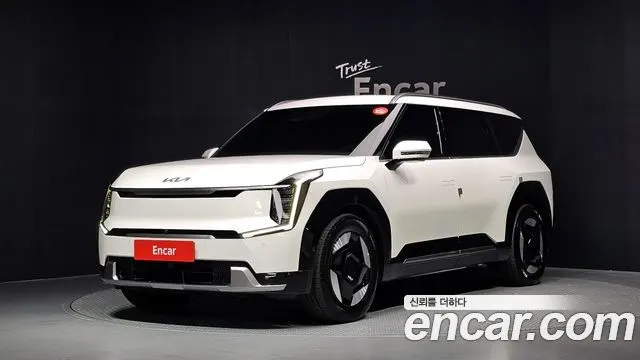 Kia EV9 — из Кореи под ключ