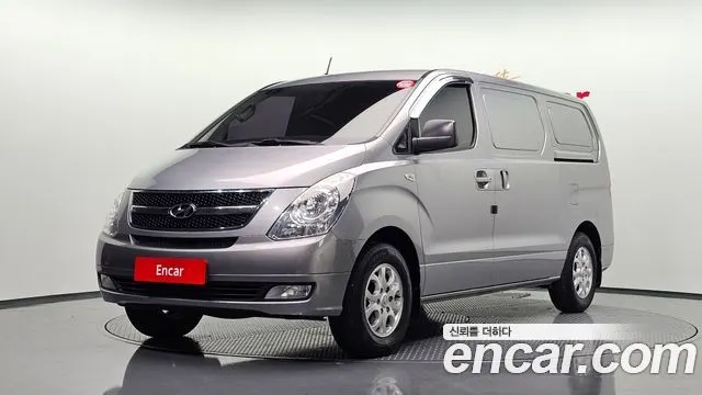 HYUNDAI GRAND STAREX 2014