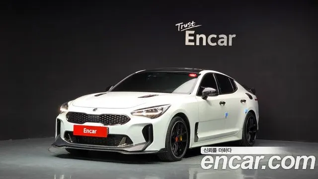 Kia Stinger — из Кореи под ключ