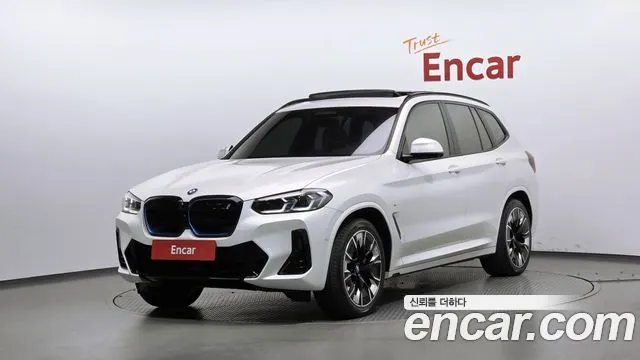 BMW IX3 — из Кореи под ключ