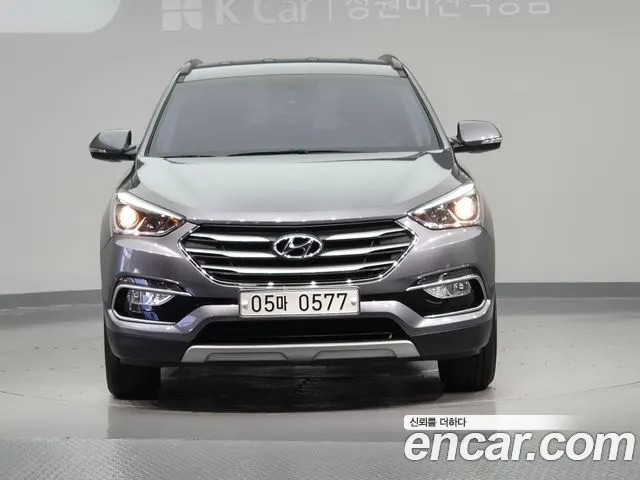 HYUNDAI SANTA FE 2016 — 68 345 км, серебристо-серый, Корея — под ключ — фото 2