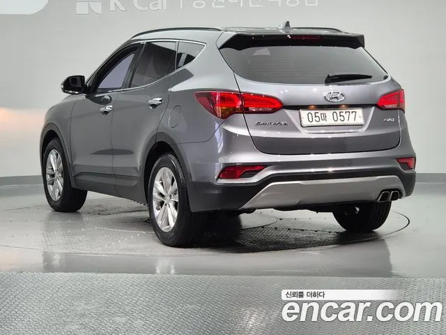 HYUNDAI SANTA FE 2016 — 68 345 км, серебристо-серый, Корея — под ключ — фото 6