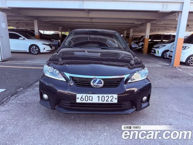 Lexus CT200h — из Кореи под ключ