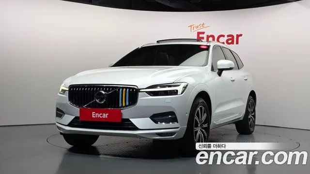 VOLVO XC60 2021