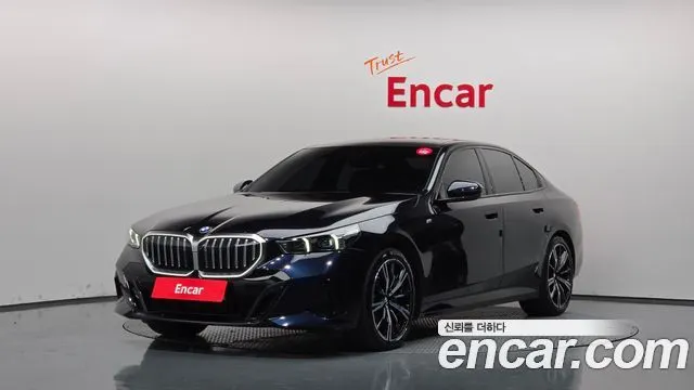 BMW 5 SERIES 2024