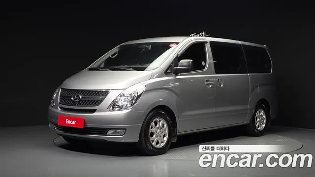 HYUNDAI GRAND STAREX 2011