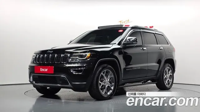 JEEP GRAND CHEROKEE — из Кореи под ключ