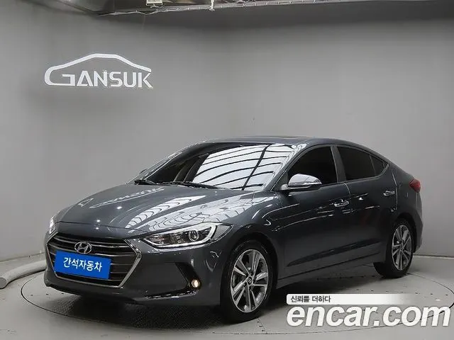 HYUNDAI AVANTE 2016