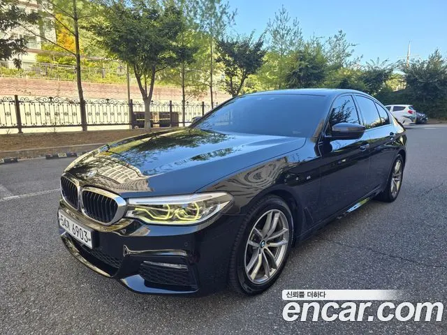 BMW 5 SERIES 2017 — 179 600 км, чёрный, Корея — под ключ — фото 12
