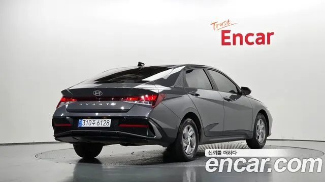 HYUNDAI AVANTE 2024