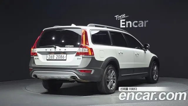 VOLVO XC70 2015 — 169 140 км, белый, Корея — под ключ — фото 2
