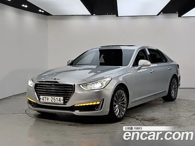 GENESIS EQ900 2016