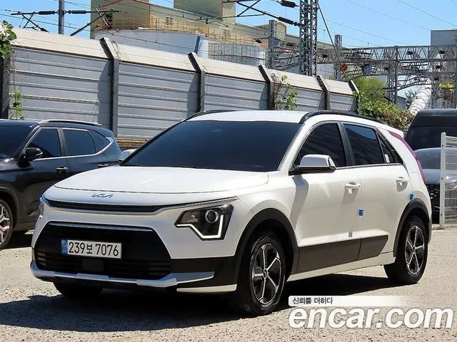 KIA NIRO 2024