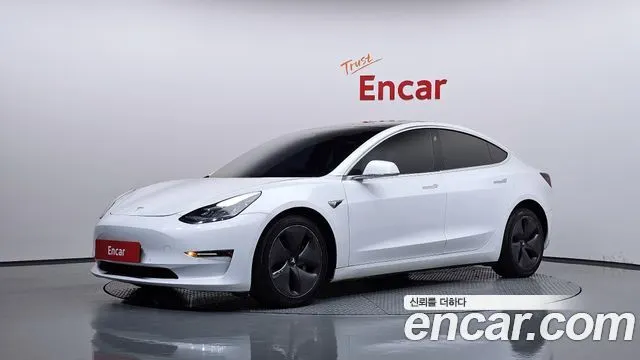 TESLA MODEL 3 2020
