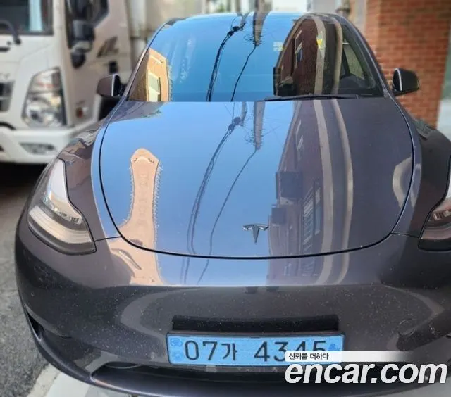 TESLA MODEL Y 2021