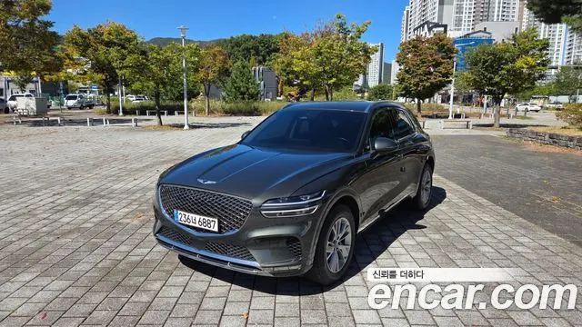 GENESIS GV70 2024