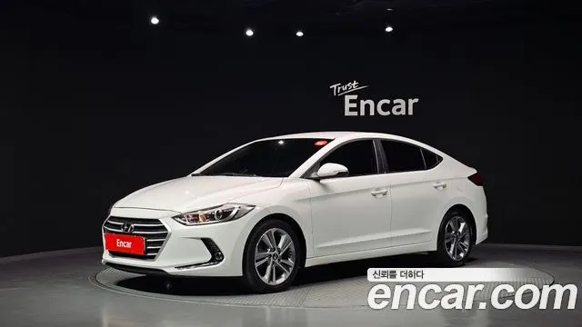 HYUNDAI AVANTE 2017
