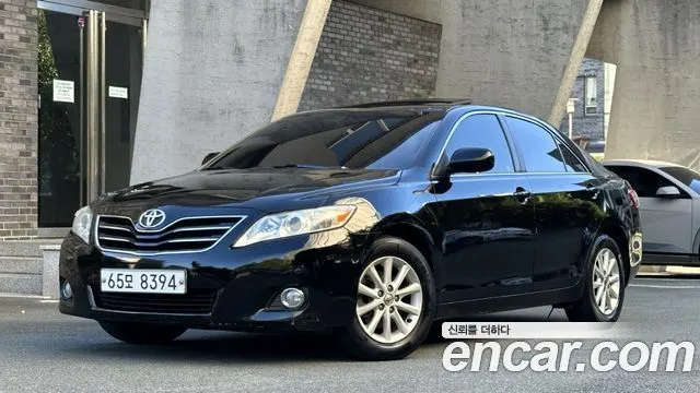 TOYOTA CAMRY 2011