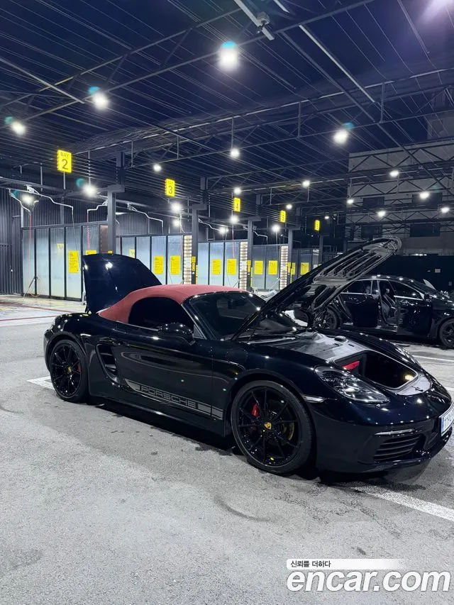 PORSCHE 718 BOXSTER 2019