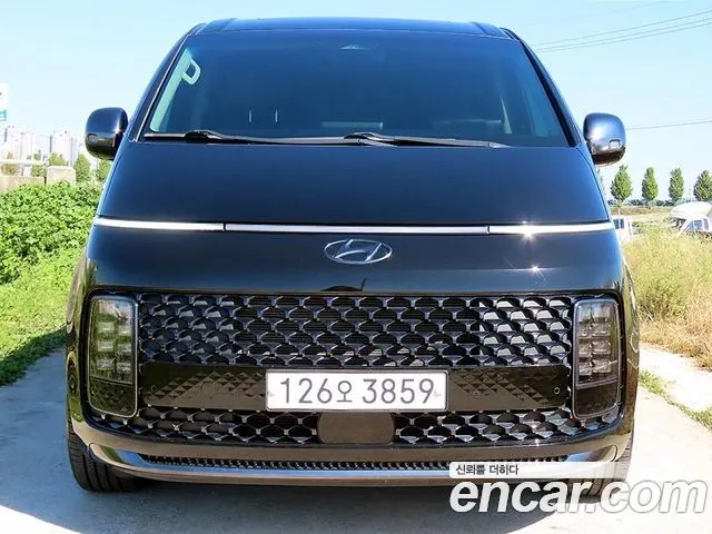 HYUNDAI STARIA 2022
