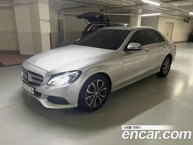 MERCEDES-BENZ C-CLASS W205 2016