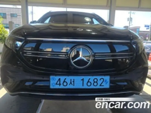 Mercedes-Benz EQA H243 — из Кореи под ключ