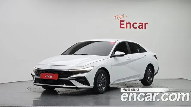 HYUNDAI AVANTE HYBRID 2024