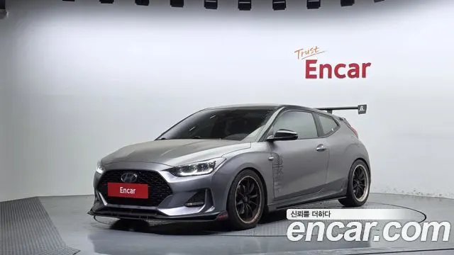HYUNDAI VELOSTER — из Кореи под ключ