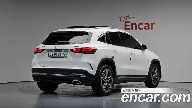 MERCEDES-BENZ GLA-CLASS H247 2020