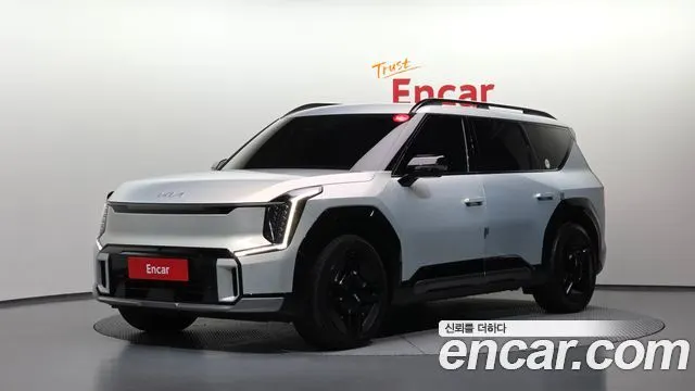 KIA EV9 — из Кореи под ключ