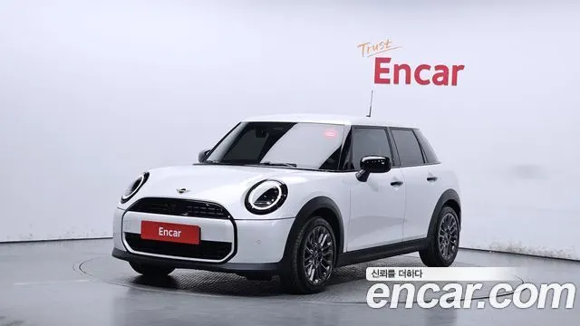 MINI COOPER C 2025