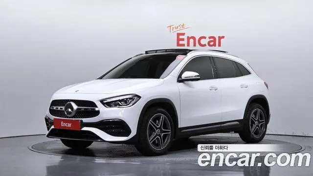 MERCEDES-BENZ GLA-CLASS H247 2020
