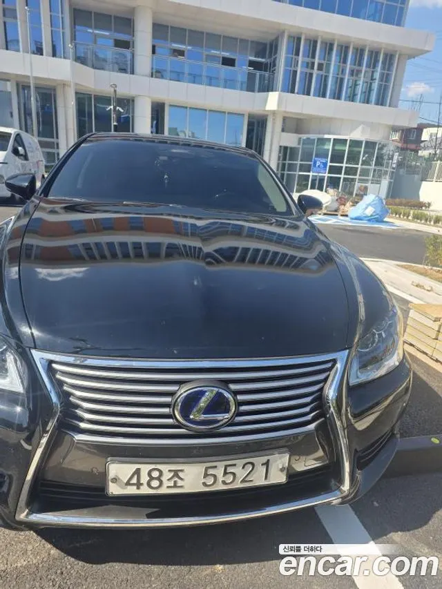 LEXUS LS600HL — из Кореи под ключ