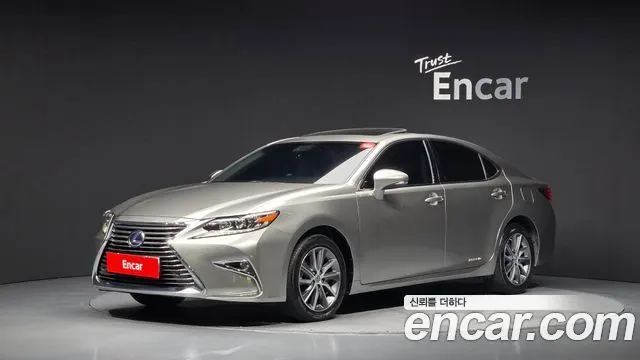 LEXUS ES300H — из Кореи под ключ