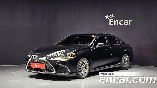 LEXUS ES300H — из Кореи под ключ
