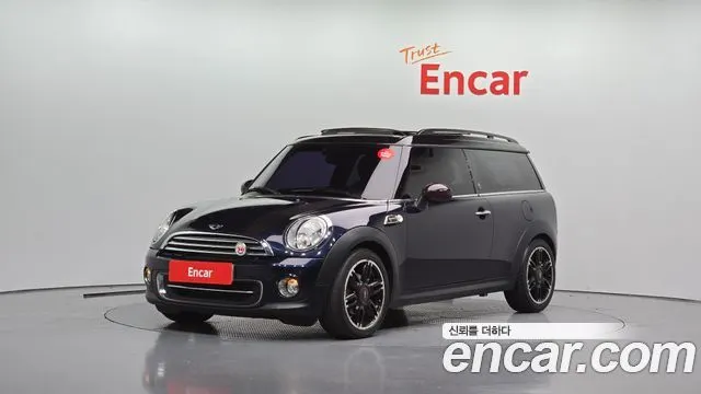 MINI COOPER CLUBMAN 2012