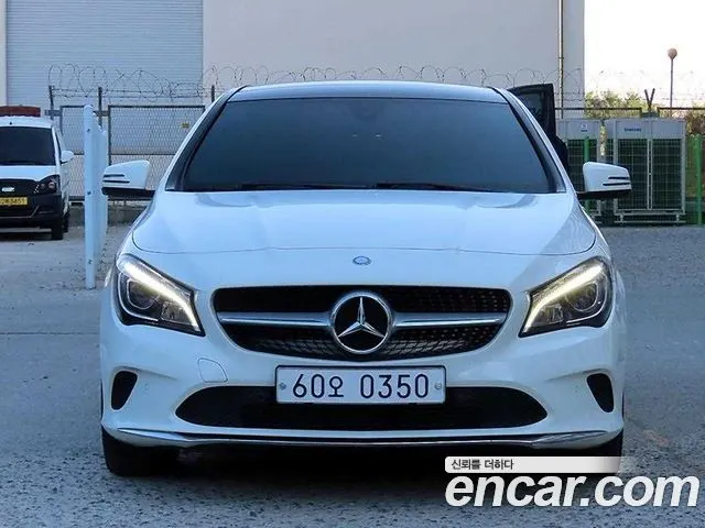 MERCEDES-BENZ CLA-CLASS C117 2017