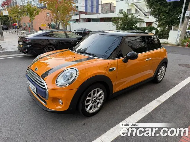 MINI COOPER D 2015