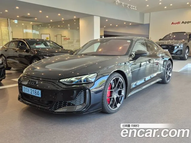 AUDI RS E-TRON GT 2025