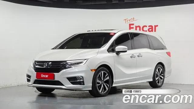 HONDA ODYSSEY — из Кореи под ключ