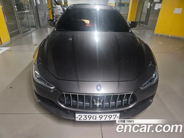 MASERATI GHIBLI 2018