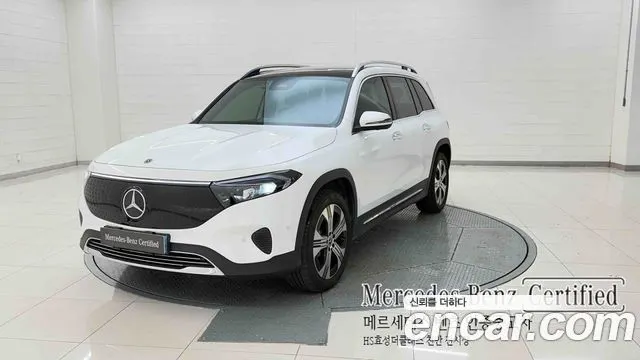 MERCEDES-BENZ EQB X243 — из Кореи под ключ