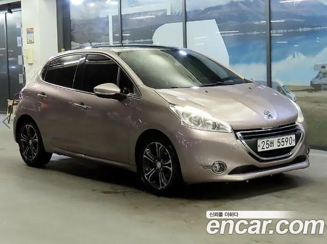PEUGEOT 208 — из Кореи под ключ
