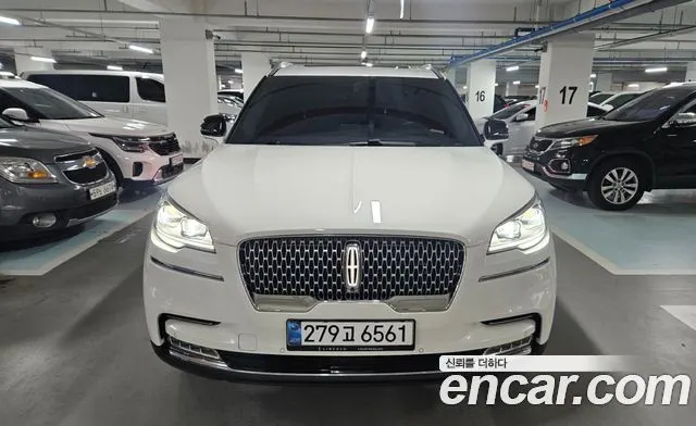 LINCOLN AVIATOR 2021
